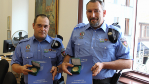 Náměstek primátora děkoval strážníkům za záchranu života